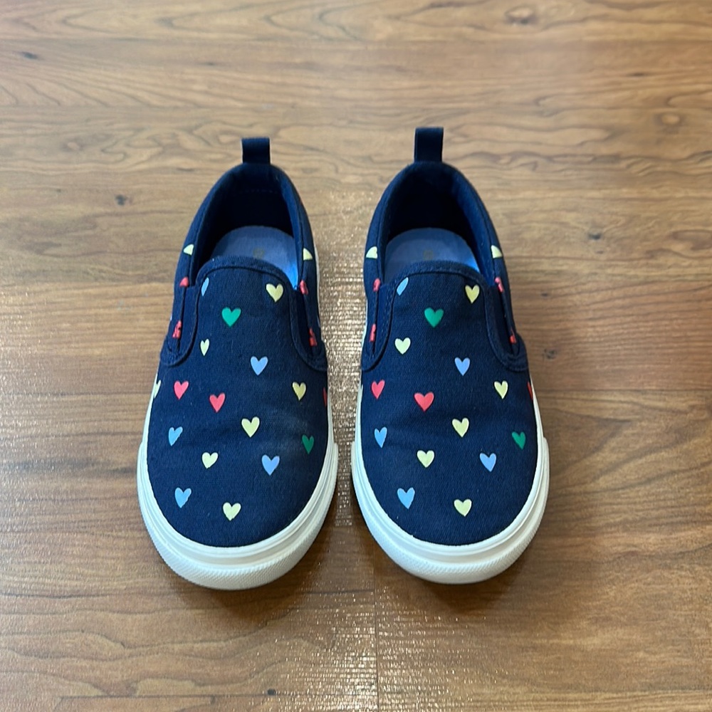 Cat & Jack toddler girls gently used flats size 10T.